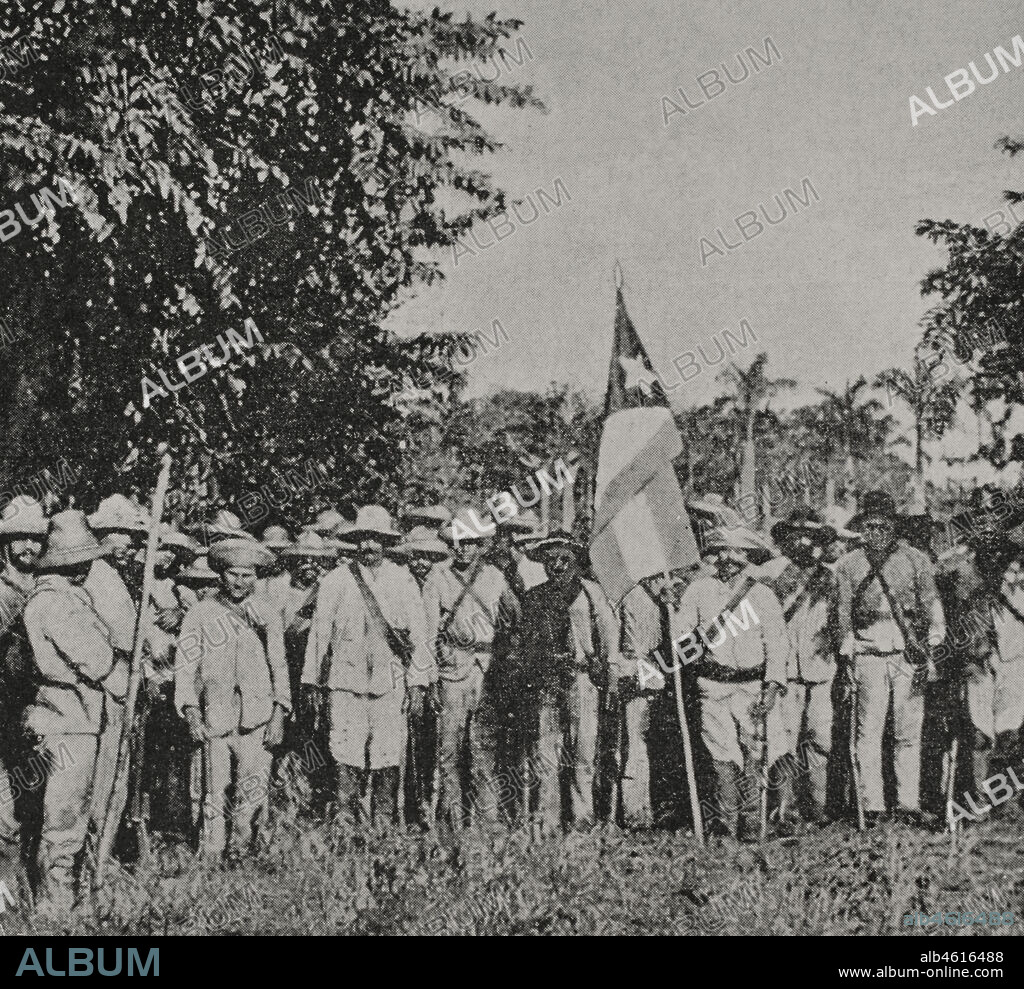 Guerra de Independencia de Cuba (1895-1898). Isla de Cuba. Regimiento de Agramonte. Destinado a la custodia del titulado gobierno de la República de Cuba (República de Cuba en Armas). Fotograbado. La Ilustración Española y Americana, 1898.