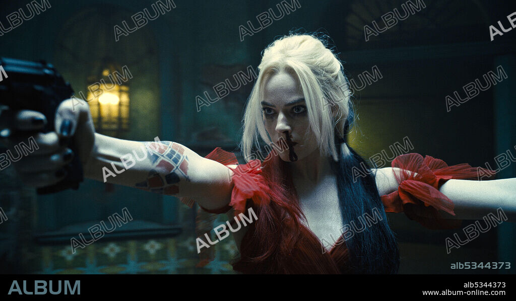 MARGOT ROBBIE in THE SUICIDE SQUAD, 2021, directed by JAMES GUNN. Copyright DC Comics / Warner Bros.