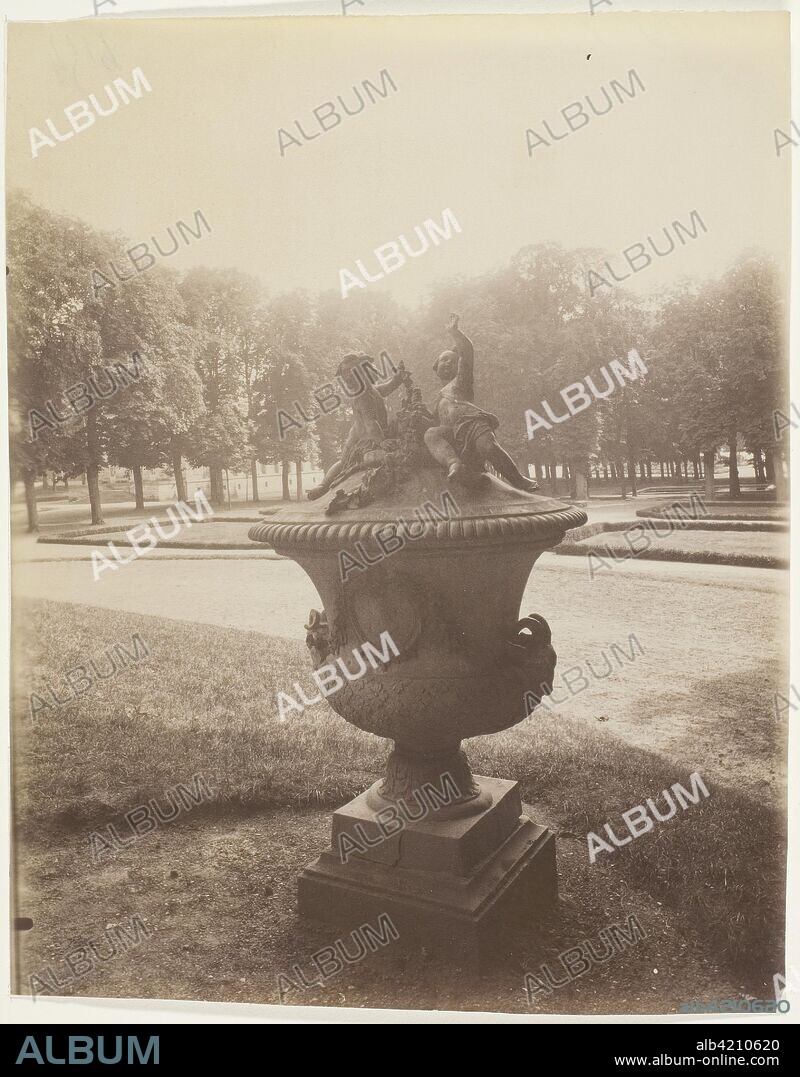 Versailles, Grand Trianon. Jean-Eugène-Auguste Atget; French, 1857-1927. Date: 1901. Dimensions: 22 × 17.2 cm (image/paper). Albumen print. Origin: France.