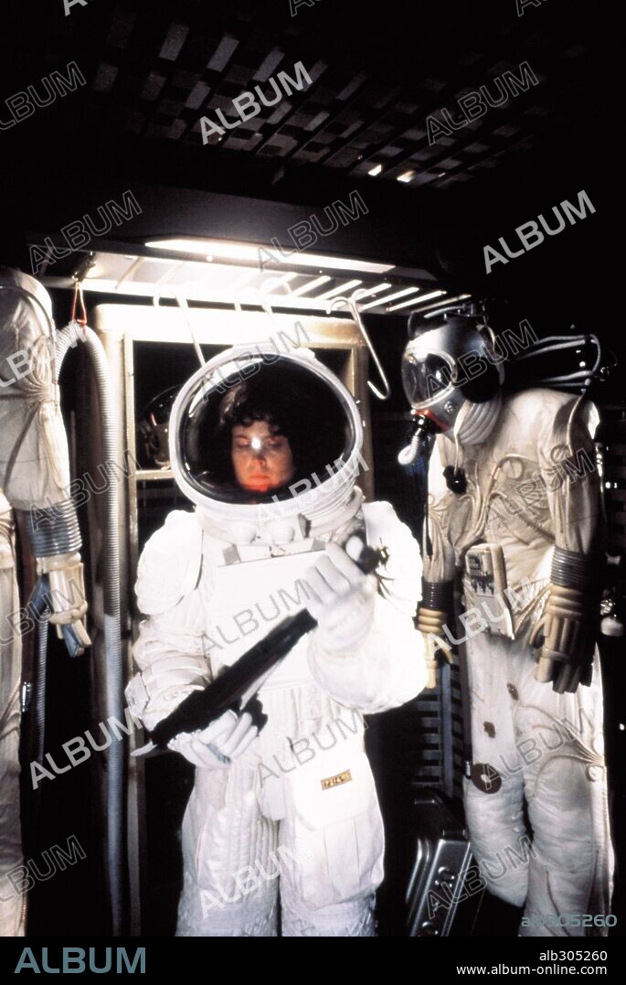 SIGOURNEY WEAVER dans ALIEN - LE HUITIÈME PASSAGER, 1979 (ALIEN), réalisé par RIDLEY SCOTT. Copyright 20TH CENTURY FOX.