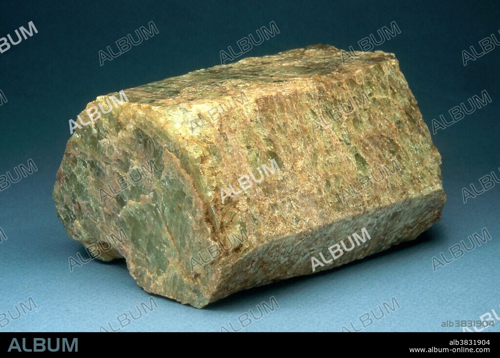 Apatite crystal from Ontario, Canada, showing basal cleavage. Dimensions: 10 cm x 5 cm.