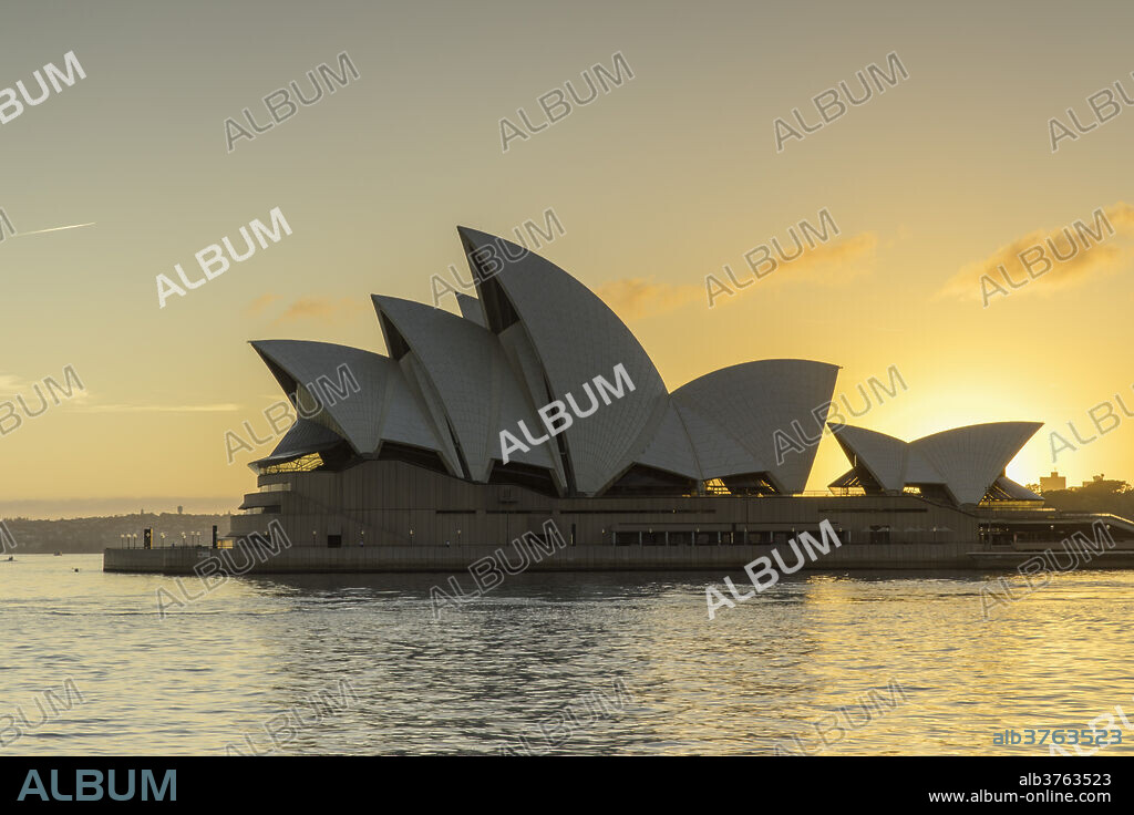 Sydney Opera House at sunrise, UNESCO World Heritage Site, Sydney, New South Wales, Australia, Pacific.