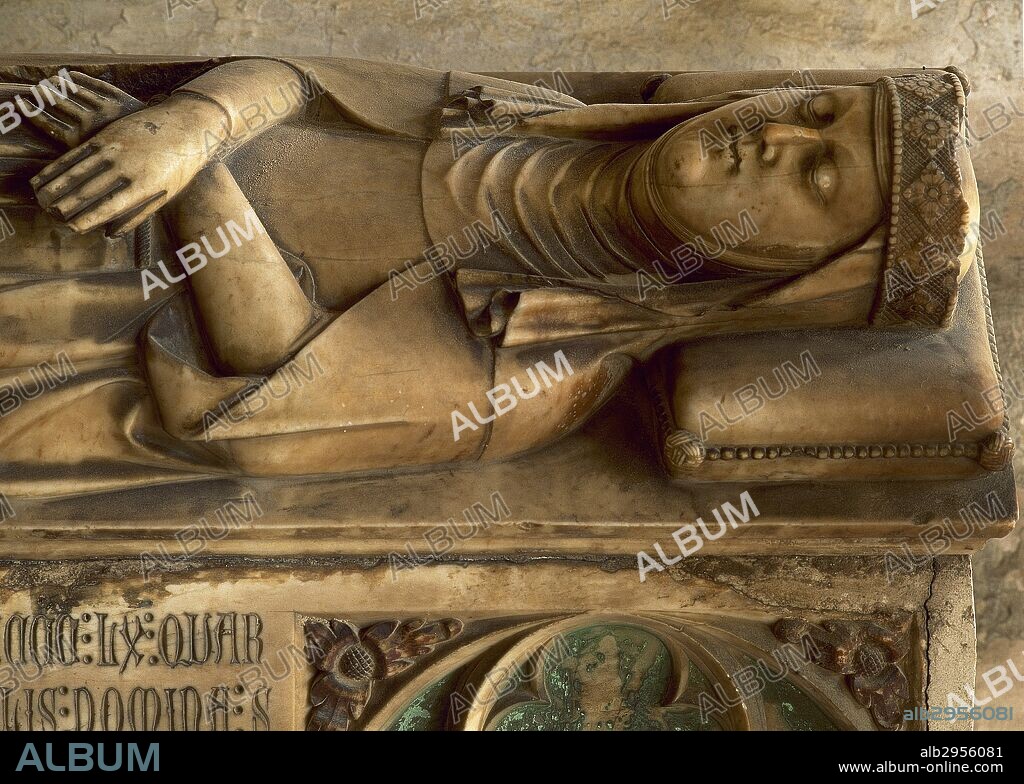 ELISENDA DE MONTCADA (h.1292-Barcelona, 1364). Reina de Aragón (1322-1327). Hija de Pedro II de Montcada, senescal del reino, y de Elisenda de Pinós. En el año 1322 se casó con Jaime II. Fundó en 1326 el Monasterio de Pedralbes, convento de monjas clarisas. SEPULCRO GOTICO DE LA REINA situado en la iglesia del Monasterio de Pedralbes. Barcelona. Cataluña.