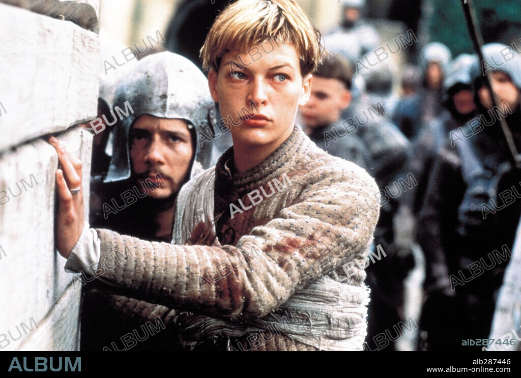 MILLA JOVOVICH in JEANNE D'ARC, 1999, unter der Regie von LUC BESSON. Copyright GAUMONT.