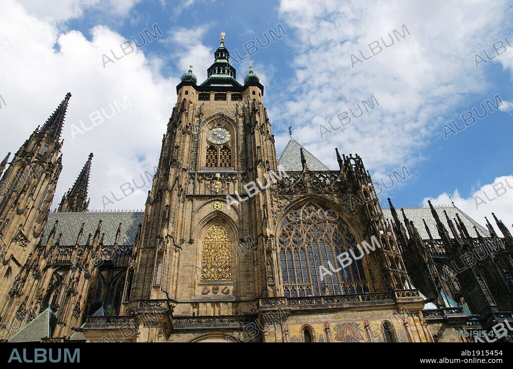 Czech Republic. Prague. St. Vitus Cathedral. Gothic style, 14th century. Main Tower, built by Peter Parler (1333-1399). Architectural detail. Castle complex. Hradcany district.