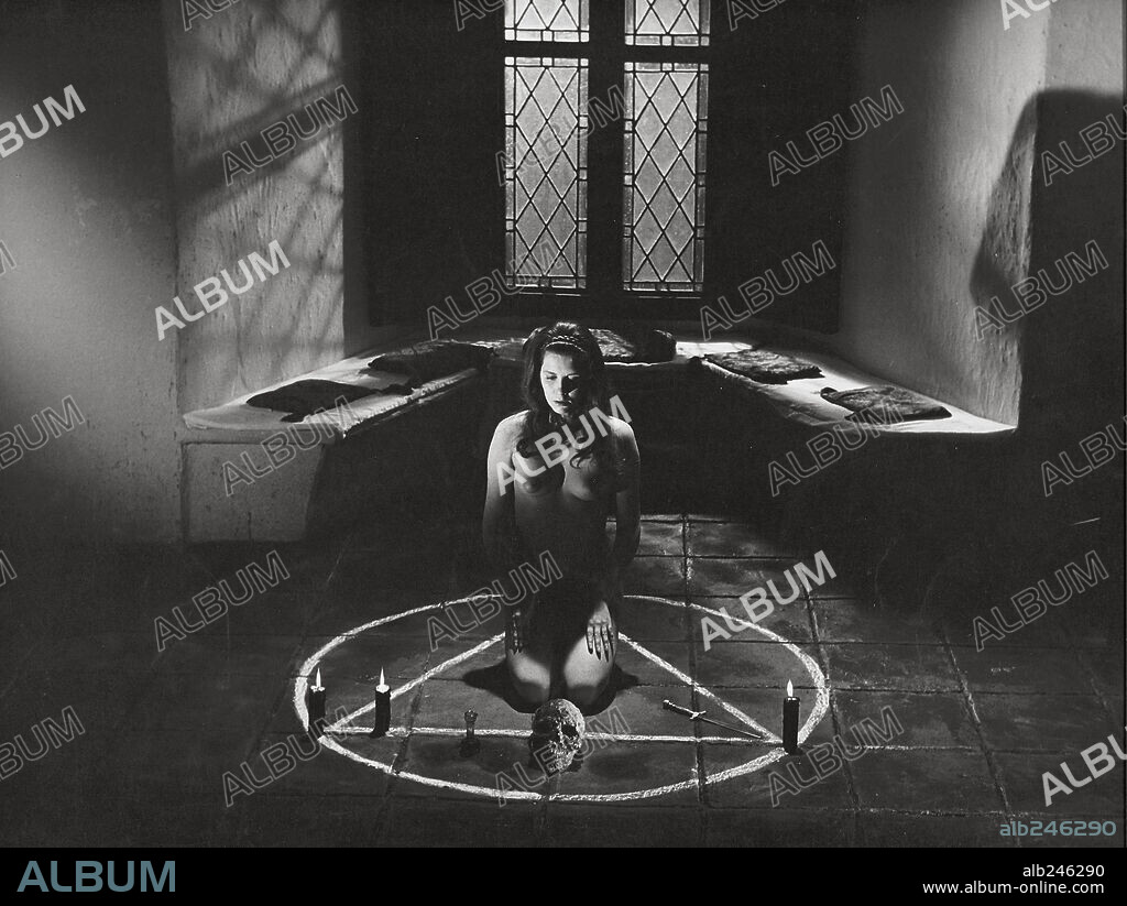 JENNY LLADA in INQUISITION, 1976 (INQUISICION), directed by NASCHY, PAUL [MOLINA, JACINTO]. Copyright ANCLA CENTURY FILMS/ANUBIS FILMS.