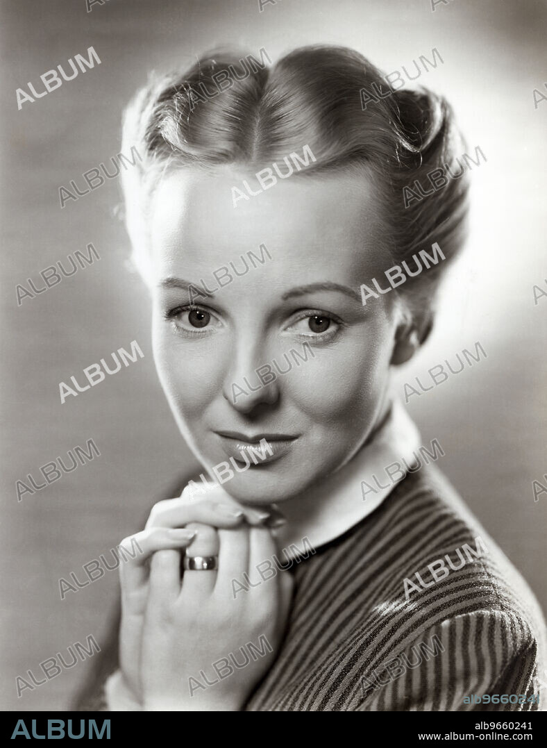 Anna Lee, Publicity Portrait for the Film, "How Green was my Valley", 20th Century-Fox, 1941.