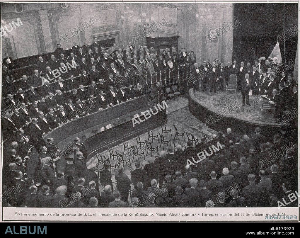 FOTOGRAFIA-MOMENTO DE LA PROMESA DEL PRESIDENTE DE LA REPUBLICA,ALCALA ZAMORA EL 11/12/1931.