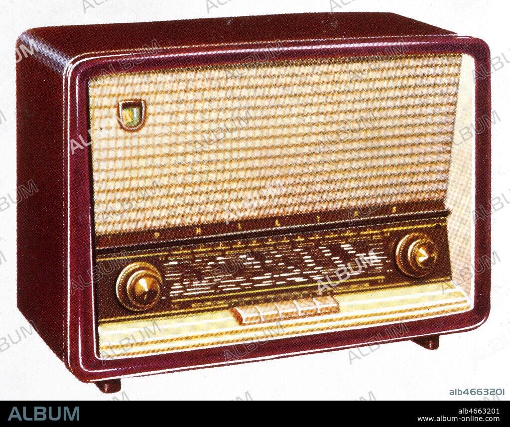 Poste de radio. Illustration anonyme tiree d'un catalogue Philips de 1959. Design objet annees 50. Credit : Collection KHARBINE-TAPABOR.