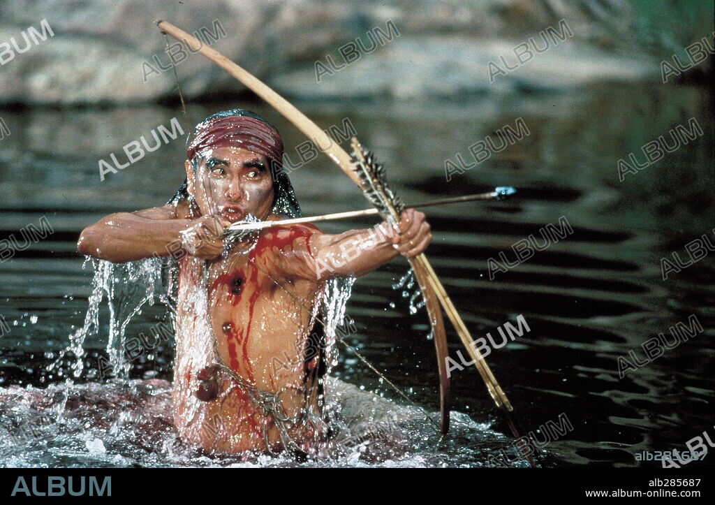 WES STUDI in GERONIMO: AN AMERICAN LEGEND, 1993, directed by WALTER HILL. Copyright COLUMBIA PICTURES / HEINILA, ERIKA.