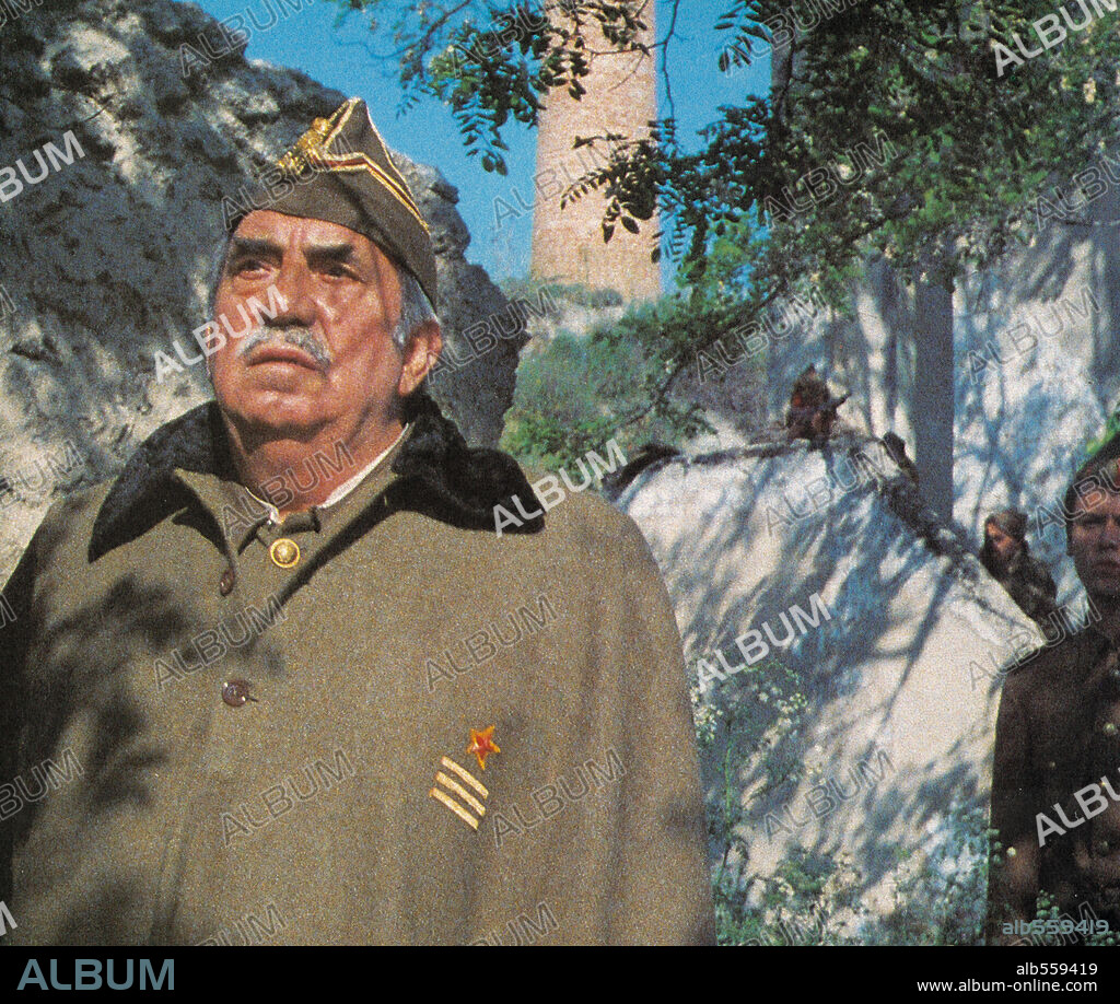 ANTONIO FERRANDIS en MEMORIAS DEL GENERAL ESCOBAR, 1984. Copyright PLATA FILMS/PROFILMAR.