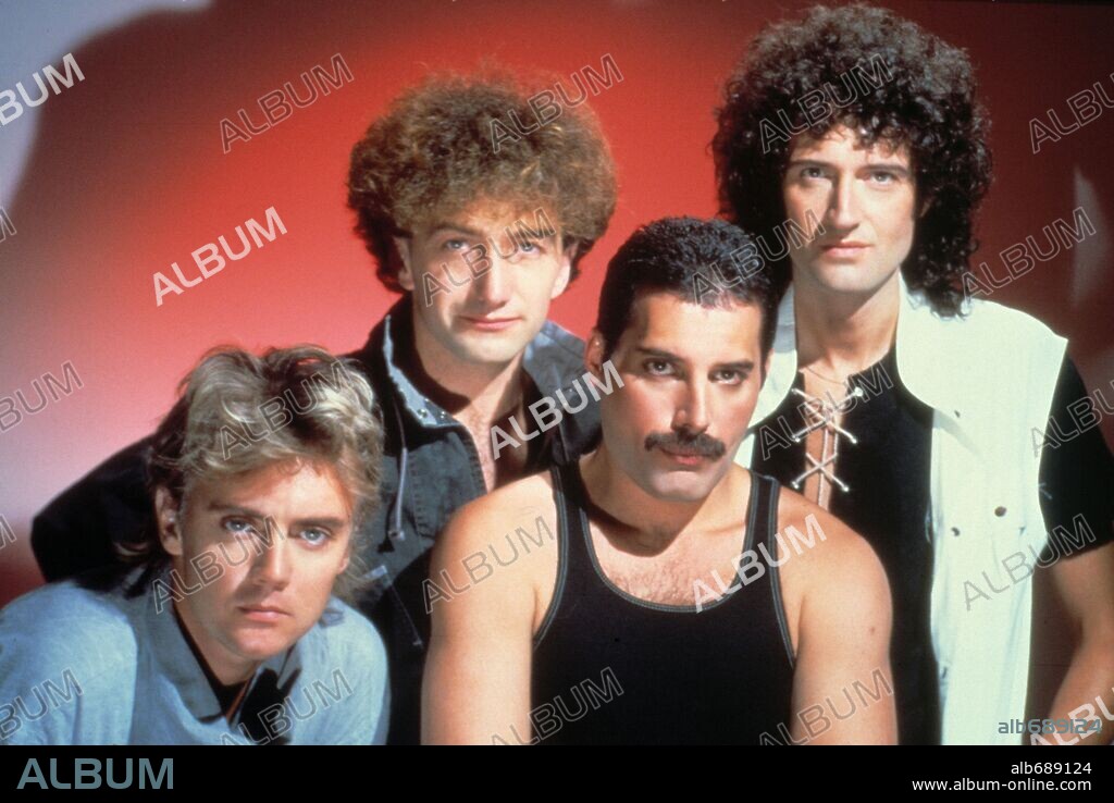 British rock band Queen (Freddie Mercury, Brian May, John Deacon and Robert Taylor).