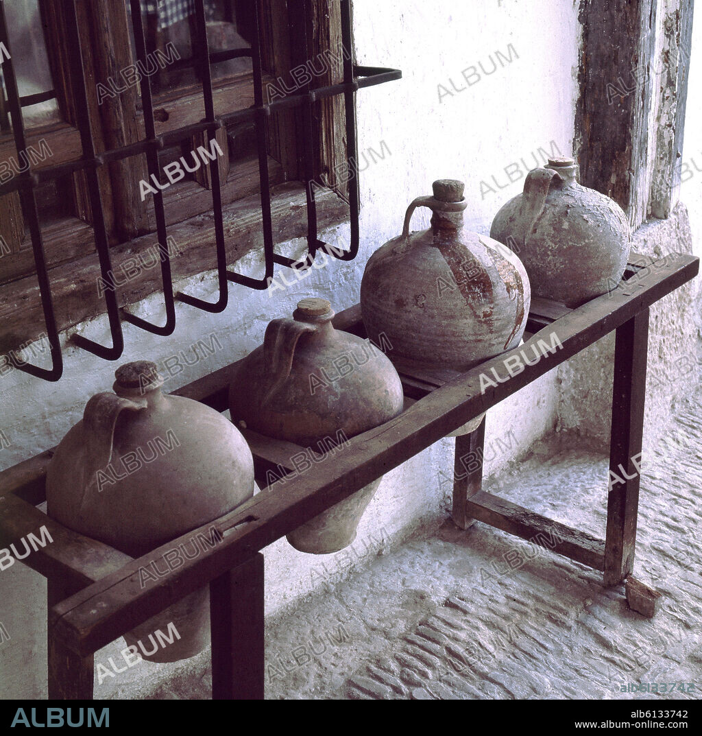 CANTARO DE AGUA.