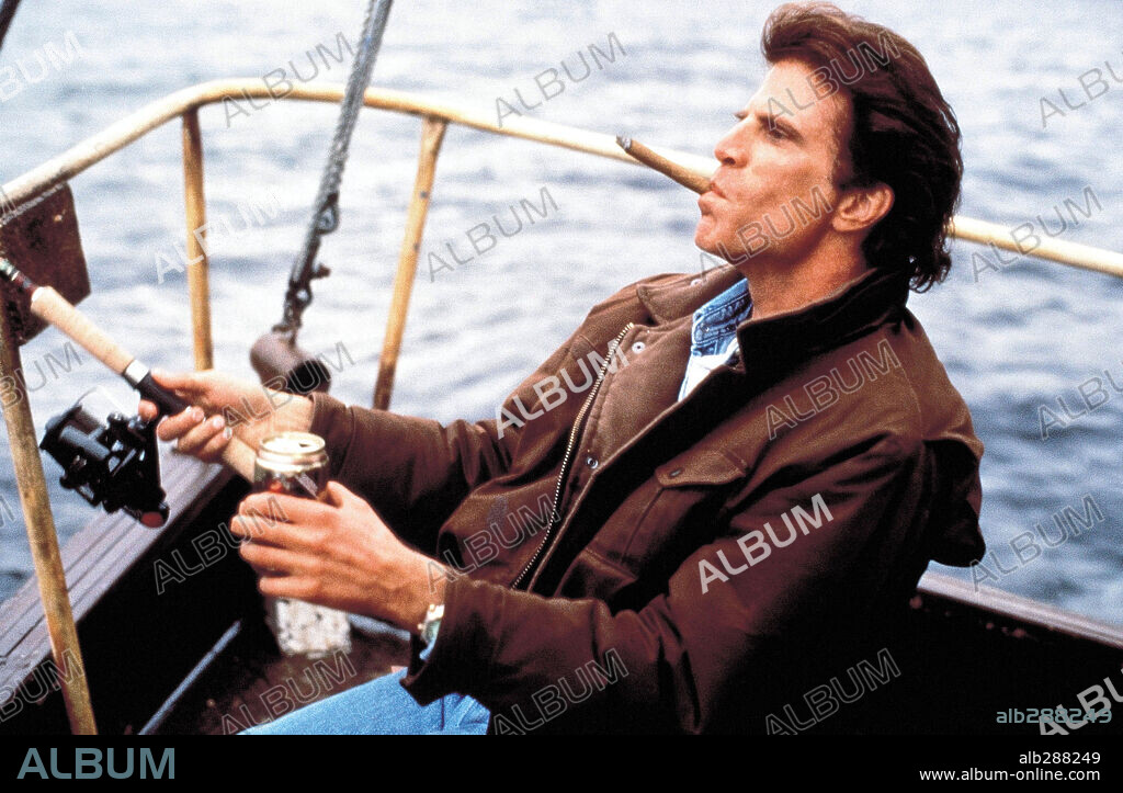 TED DANSON en LAGO NESS, 1996 (LOCH NESS), dirigida por JOHN HENDERSON. Copyright POLYGRAM.