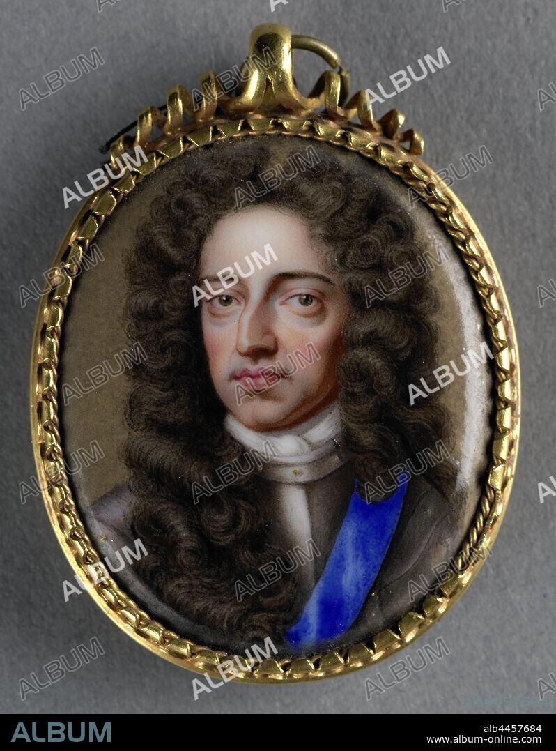 Portrait of William III (1650-1702), Prince of Orange. From 1689 on king of England, Willem III (1650-1702), Prince of Orange. King of England since 1689. Bust, facing. Scotland and Ireland), Charles Boit (attributed to), 1690 - 1727, gold (metal), h 4.7 cm × w 3.2 cm × d 0.4 cm.