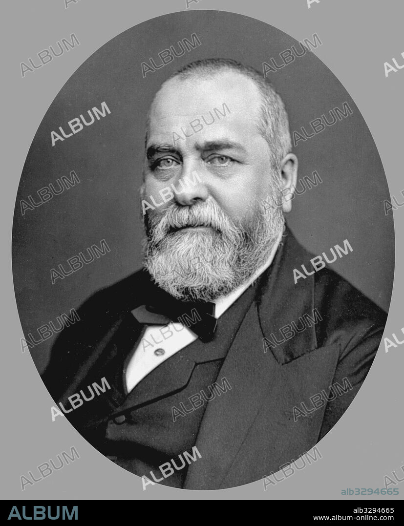 Sir Philip Cunliffe-Owen. Director of the South Kensington Museum.