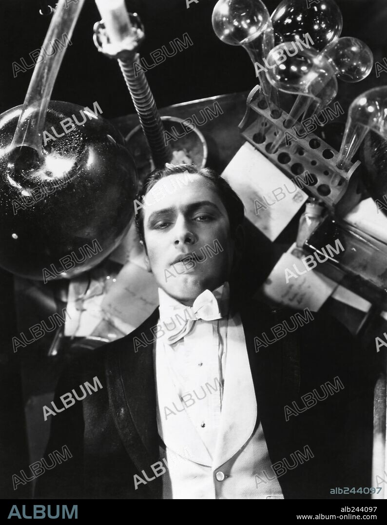 FREDRIC MARCH in DR. JEKYLL AND MR. HYDE, 1931, directed by ROUBEN MAMOULIAN. Copyright PARAMOUNT PICTURES.