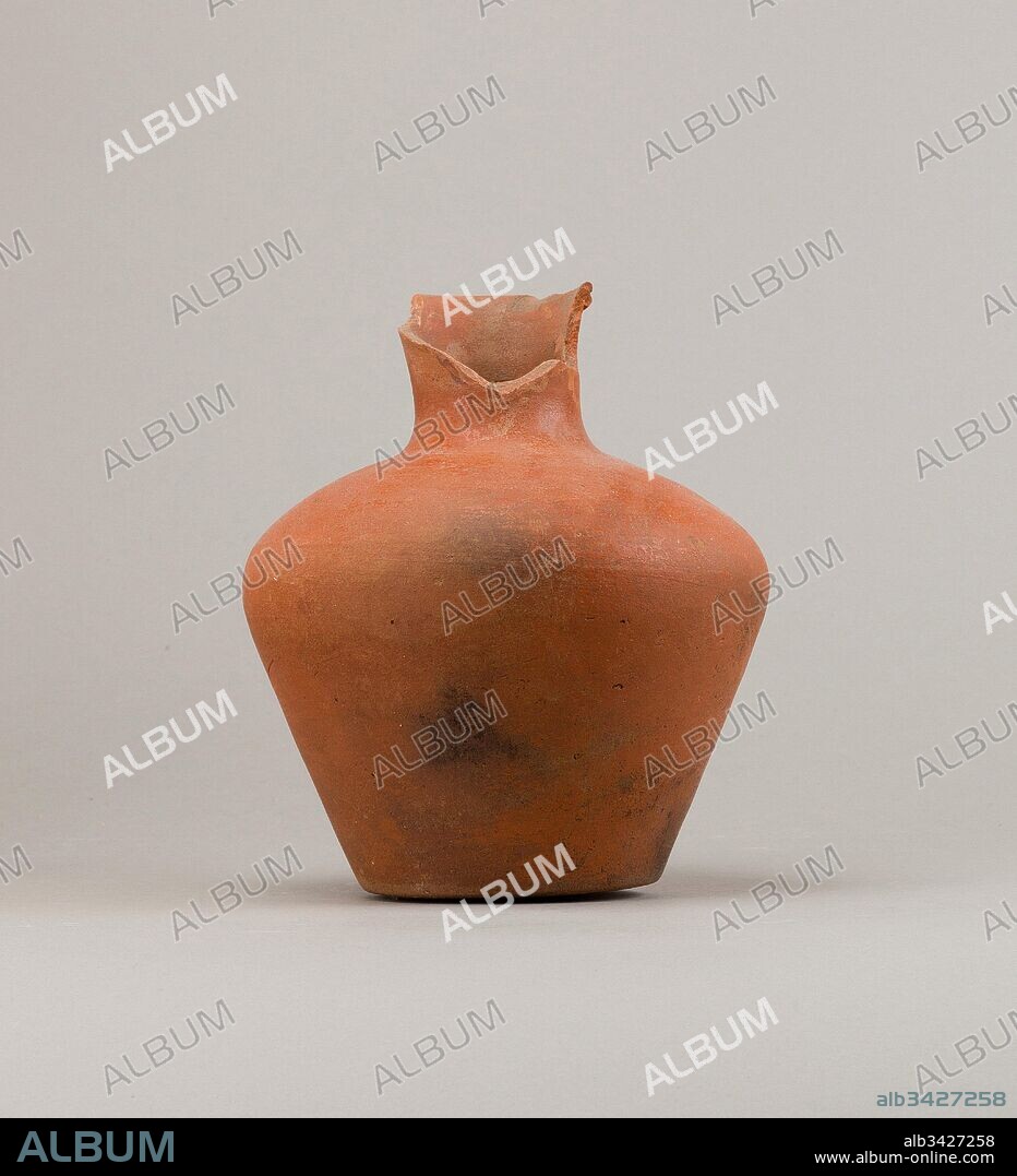 Jar with flat base, Old Kingdom, Dynasty 3–4, ca. 2649–2100 B.C., From Egypt, Memphite Region, Saqqara, Pyramid of Pepi II, Pottery.