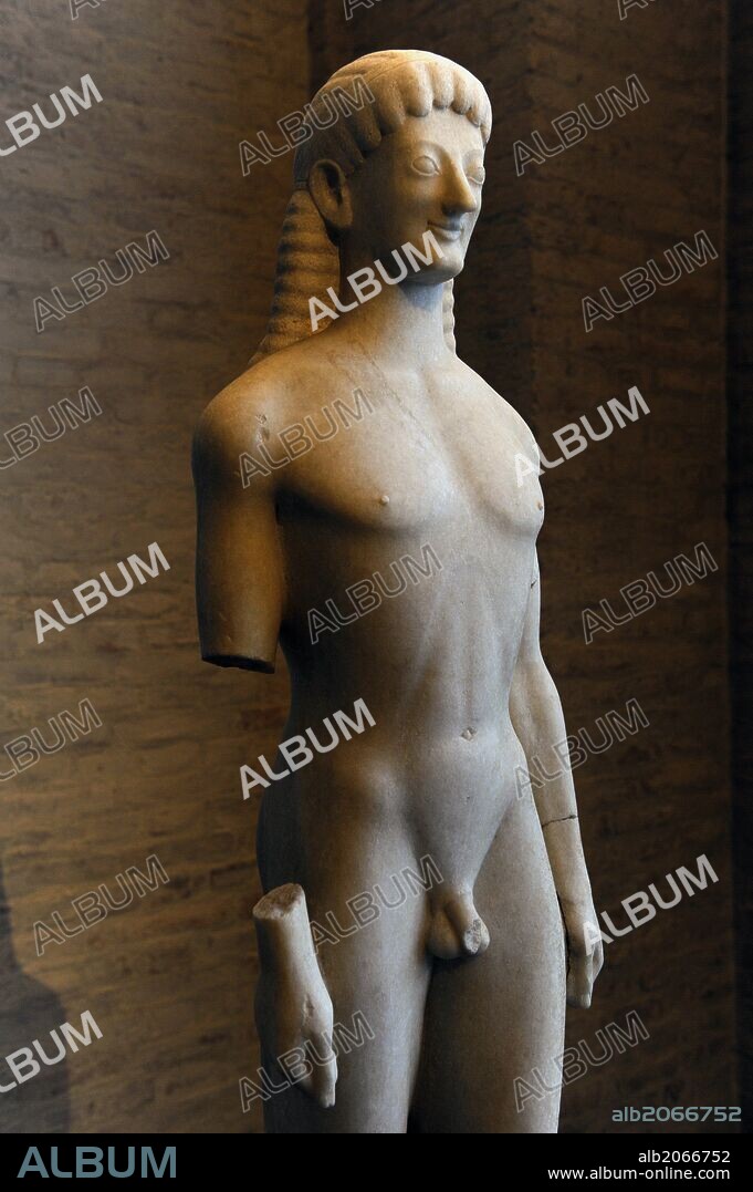 ARTE GRIEGO. ESTILO ARCAICO. GRECIA. "APOLO DE TENEA". Kouros. Estatua de un joven. Glyptothek. Munich. Alemania. Europa.