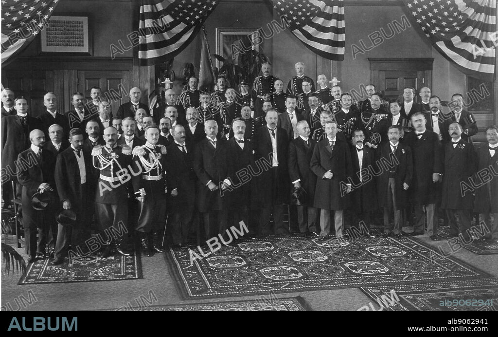 Photograph of 1905 depicting delegates to the Portsmouth Peace Conference, which summarized the Russian-Japanese guilt of 1904-1905. The Treaty of Portsmouth formally ended the 1904-1905 Russo-Japanese War. It was signed on September 5, 1905, after negotiations from August 6 to August 30, at the Portsmouth Naval Shipyard in Kittery, Maine, United States. U.S. President Theodore Roosevelt was instrumental in the negotiations and won the Nobel Peace Prize for his efforts.