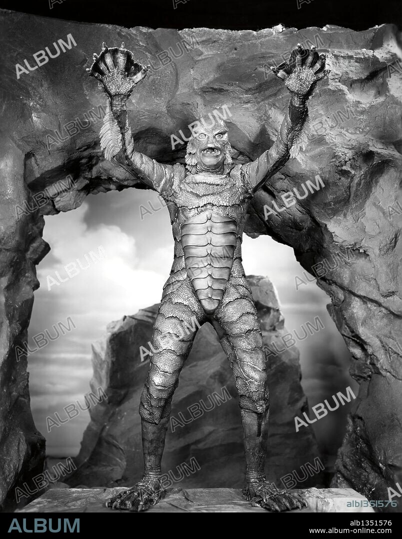 CREATURE FROM THE BLACK LAGOON, 1954, directed by JACK ARNOLD. Copyright UNIVERSAL PICTURES.