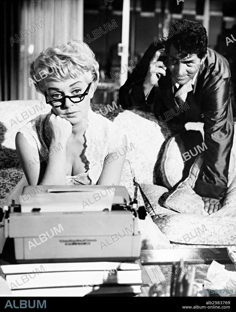 DEAN MARTIN y LANA TURNER en TRAMPA A MI MARIDO, 1962 (WHO'S GOT THE ACTION?), dirigida por DANIEL MANN. Copyright PARAMOUNT PICTURES.