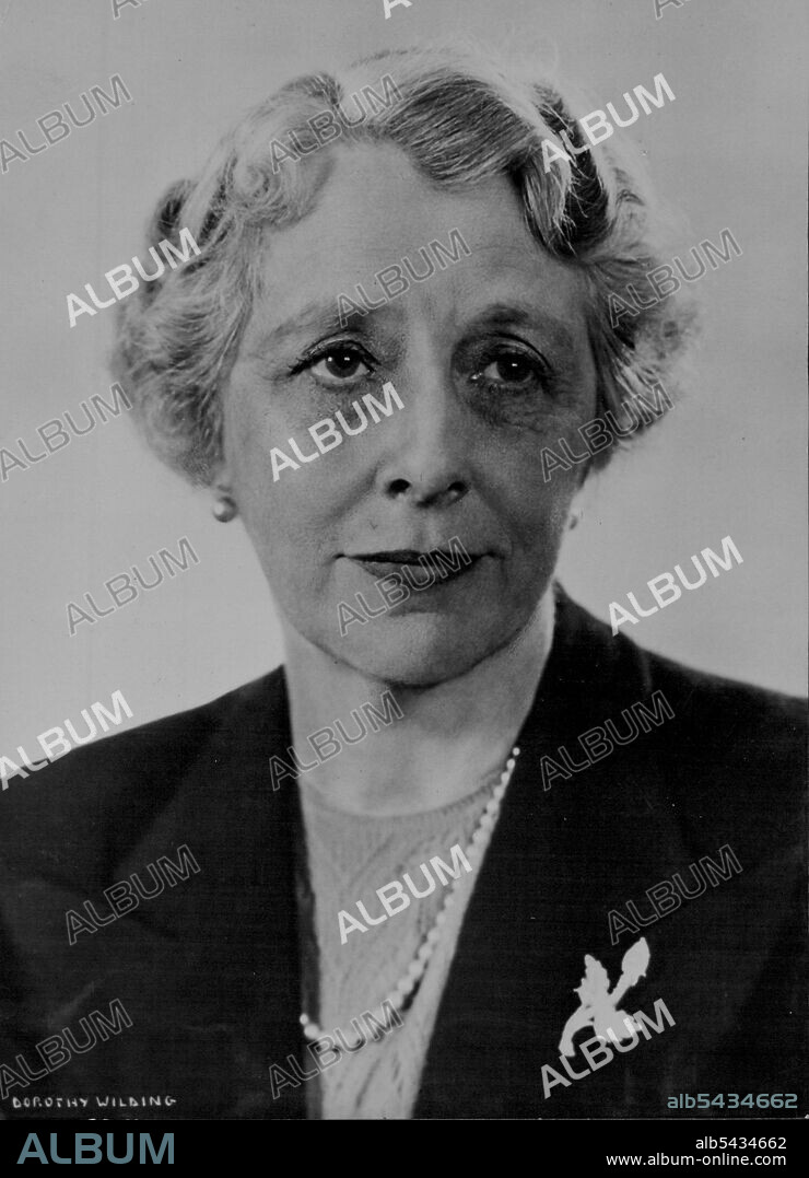 Gladys Young, Actress and Broadcaster. August 21, 1953. (Photo by Dorothy Wilding, Camera Press).