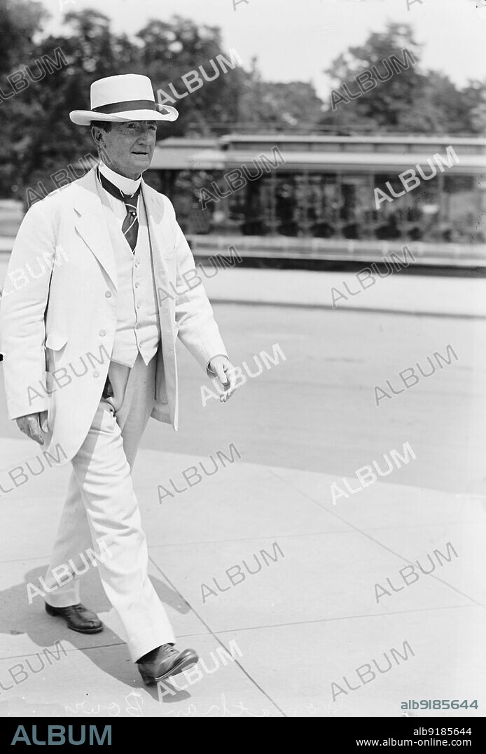 HARRIS & EWING. Jonathan Bourne Jr., 1913.