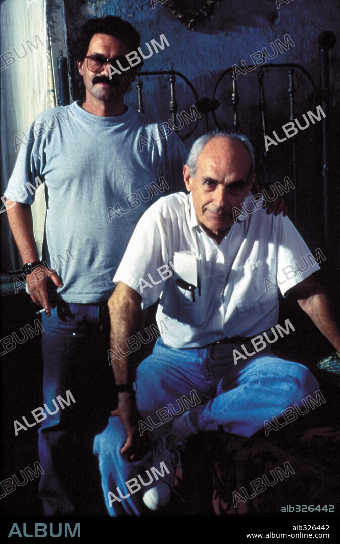 TOMAS GUTIERREZ ALEA en GUANTANAMERA, 1995, dirigida por TOMAS GUTIERREZ ALEA. Copyright TORNASOL/PRIME/ALTA/I.C.A.I.C./ ROAD.