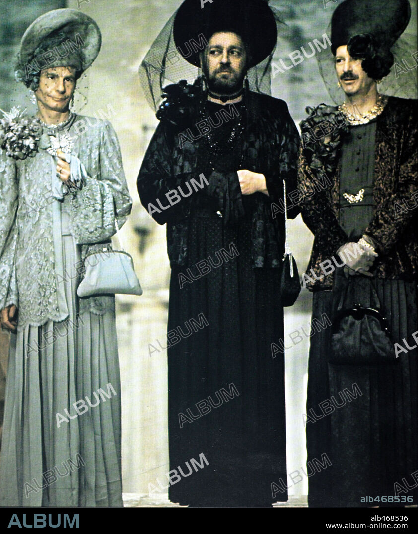 SALO, OR THE 120 DAYS OF SODOM, 1975 (SALO O LE 120 GIORNATE DI SODOMA), directed by PIER PAOLO PASOLINI. Copyright PROD.EUROPEE ASSOCIATE/ARTISTES ASSOCIES.