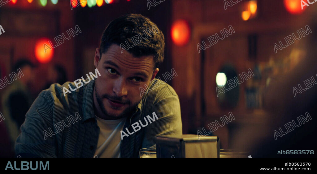 JACK REYNOR in PERIPHERIE, 2022 (THE PERIPHERAL), unter der Regie von SCOTT B. SMITH und VINCENZO NATALI. Copyright Amazon Studios / Warner Bros. Television.