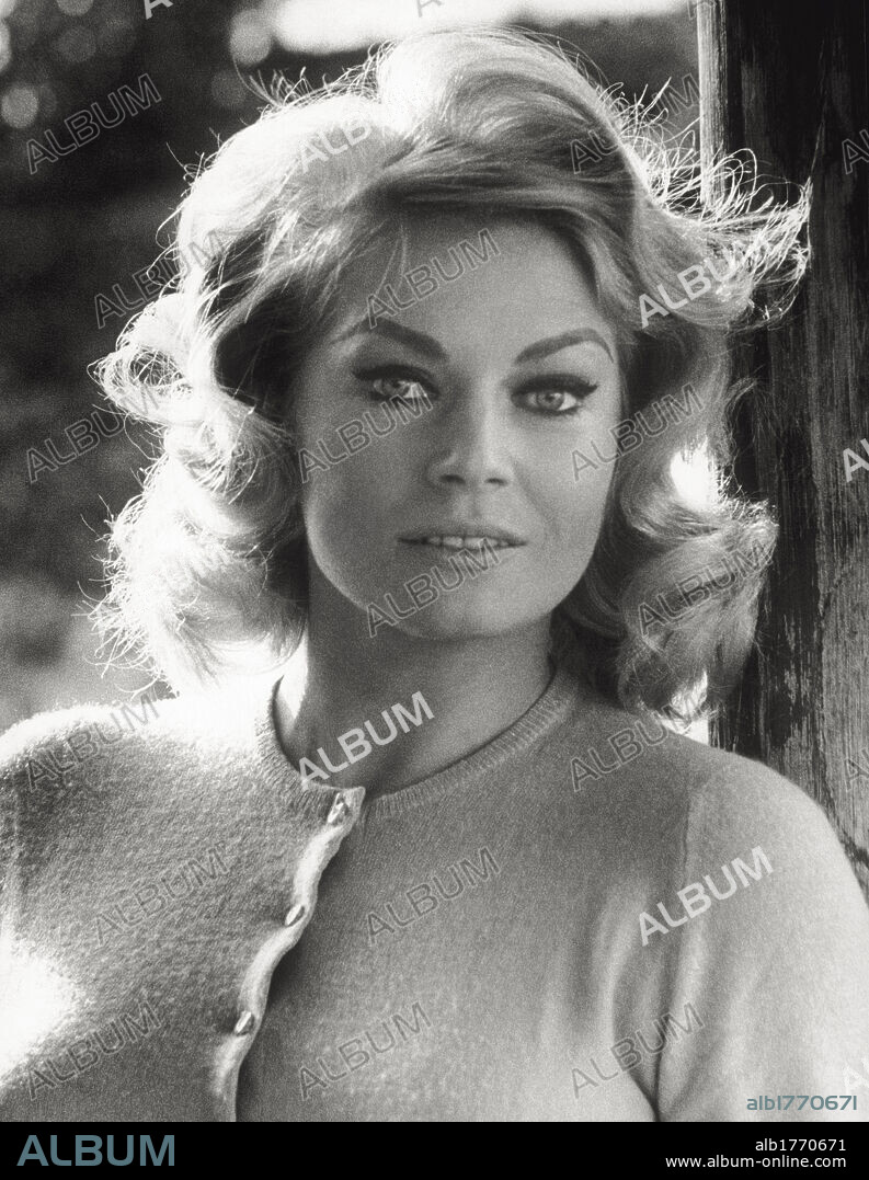 Portrait of Anita Ekberg. Close-up of Anita Ekberg. 1966.