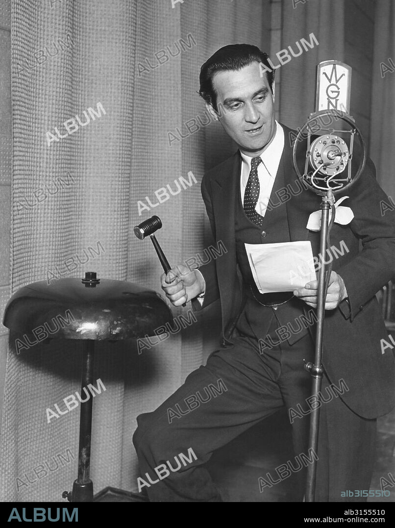 Chicago, Illinois:  May 4, 1929 Radio station WGN broadcaster Pat Barnes breaks into a show to announce over the air that a crime is being committed in Chicago. The Chicago police cars have receiving sets locked into WGN and thus they receive the ongoing crime news immediately.
