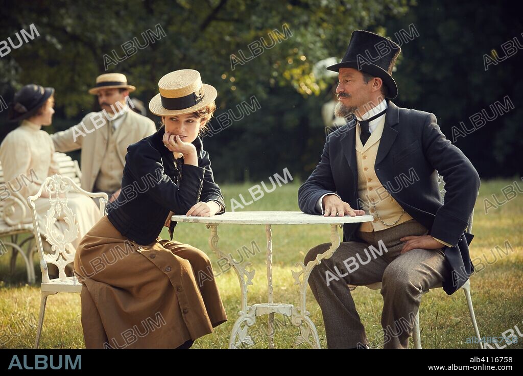 DOMINIC WEST und KEIRA KNIGHTLEY in COLETTE, 2018, unter der Regie von WASH WESTMORELAND. Copyright BOLD FILMS.