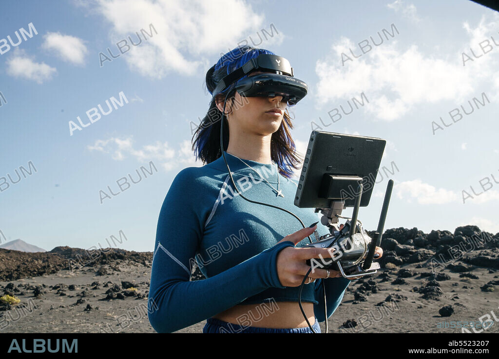 LOLA RODRIGUEZ in WELCOME TO EDEN, 2022 (BIENVENIDOS A EDEN), directed by DANIEL BENMAYOR. Copyright Brutal Media.