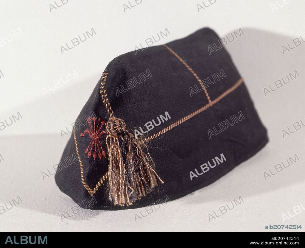 GORRO DE LAS MILICIAS DE FALANGE.