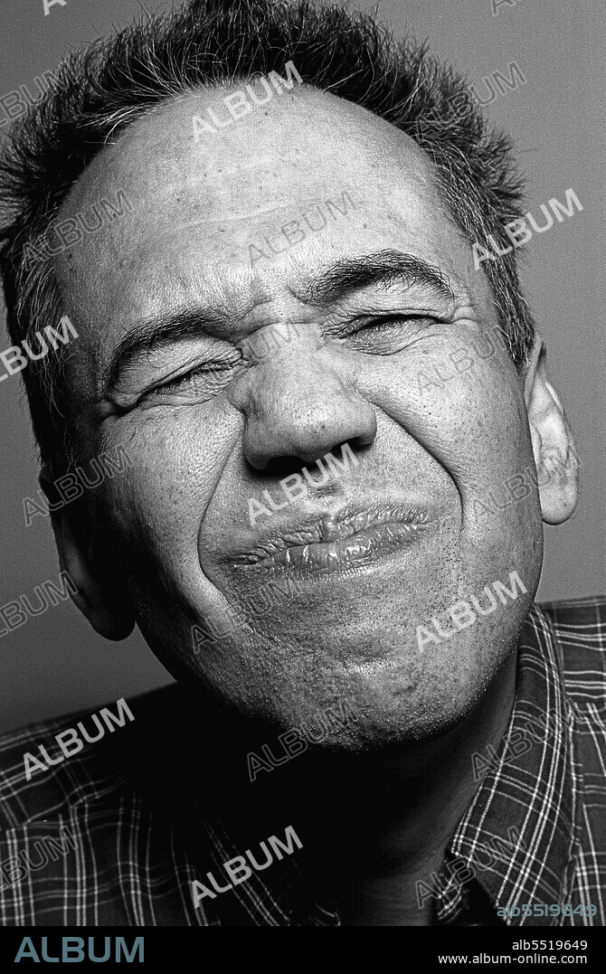 GILBERT GOTTFRIED. American actor and stand-up comedian GILBERT GOTTFRIED (February 28, 1955 - April 12, 2022) has died. He was 67. His persona as a comedian featured an exaggerated shrill voice and emphasis on crude humor. His numerous roles in film and television include voicing the parrot Iago in Disney's 'Aladdin' animated films and TV show, Digit LeBoid in the PBS Kids show 'Cyberchase', and Kraang Subprime in 'Teenage Mutant Ninja Turtles'. FILE PHOTO SHOT ON: Miami, Florida, U.S.: American stand-up comedian and actor GILBERT GOTTFRIED, exact date unknown. (Credit Image: David Jacobs/ZUMAPRESS.com).