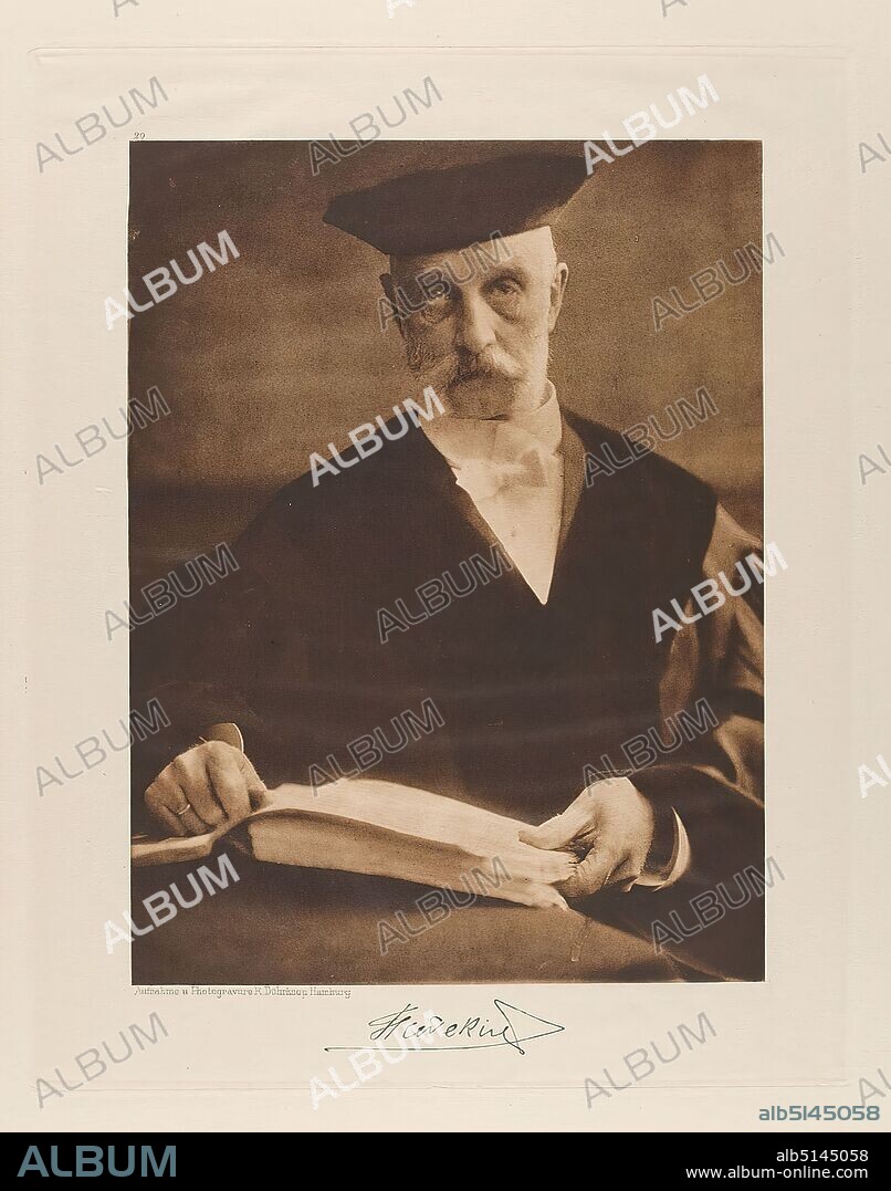 Rudolph Dührkoop, Dr. F. Sieveking, President of the Hanseatic Higher Regional Court from the portfolio Hamburgische Männer und Frauen am Anfang des XX. Century, Staatliche Landesbildstelle Hamburg, Collection on the History of Photography, paper, heliogravure, picture size: Height: 21,90 cm; Width: 16,40 cm, signed: recto below the picture: Exposed signature of the sitter, inscribed: recto: engraved on printing plate, below the picture: photograph and photogravure R. Dührkoop, Hamburg, top left above picture 29; top right in the corner noted in lead: 111, stamp: recto: handwritten addition: Inv.Nr. and reference to repro, portrait photography, bust, en face, sitting figure, law and jurisdiction, man, historical person, Ernst Friedrich Sieveking, part of the portfolio Hamburgische Männer und Frauen am Anfang des XX. Jahrhunderts - Kamera Bildnisse - Photographed, etched in copper and printed by Rudolph Dührkoop Hamburg 1905.