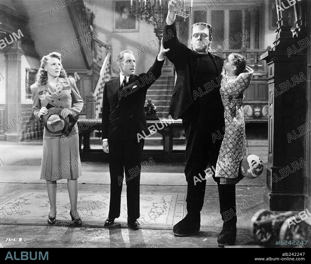BELA LUGOSI, EVELYN ANKERS and GLENN STRANGE in THE GHOST OF FRANKENSTEIN, 1942, directed by ERLE C. KENTON. Copyright UNIVERSAL PICTURES.