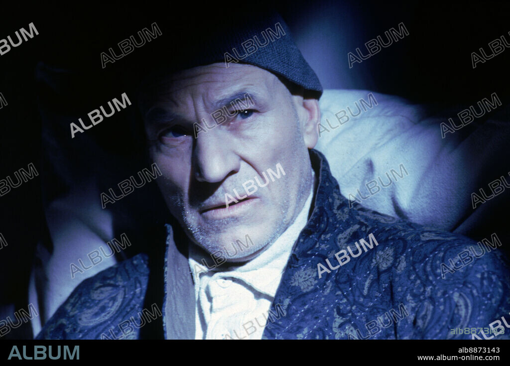 PATRICK STEWART en UN CUENTO DE NAVIDAD, 1999 (A CHRISTMAS CAROL), dirigida por DAVID HUGH JONES. Copyright Hallmark Entertainment.