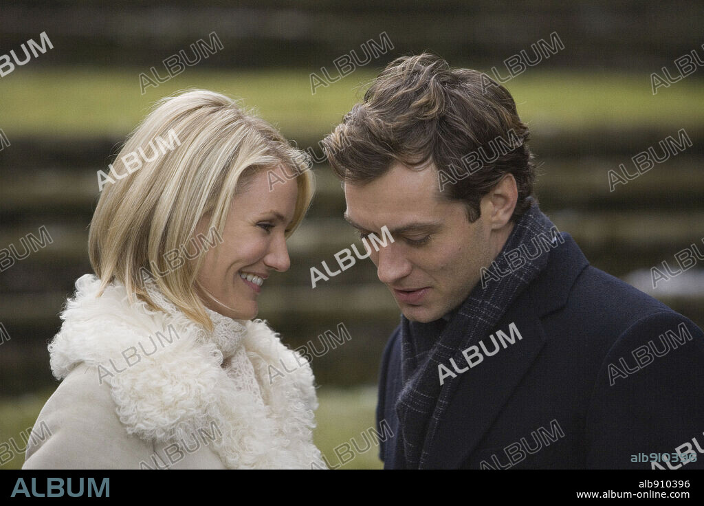 CAMERON DIAZ y JUDE LAW en HOLIDAY, THE [VACACIONES], 2006 (THE HOLIDAY), dirigida por NANCY MEYERS. Copyright COLUMBIA PICTURES / ROSENTHAL, ZADE.