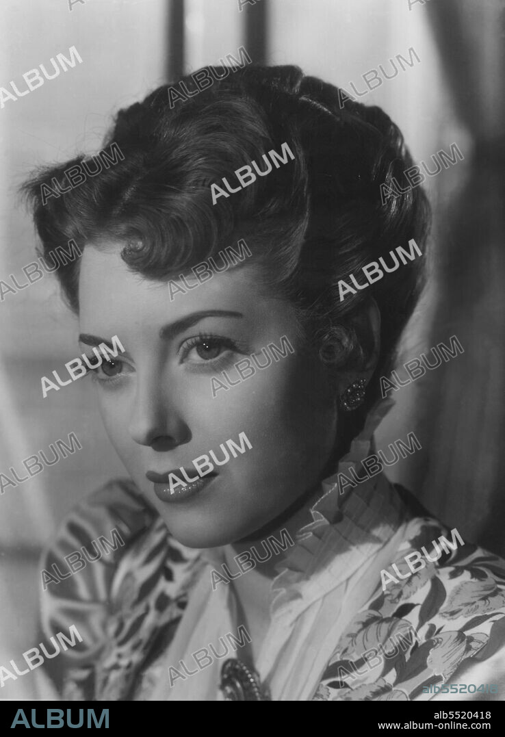 Margarita Andrey (1926-), actriz española.