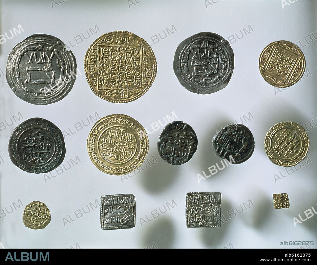 MONEDAS ARABES - FELUS - DIRHEM - DINAR - DOBLA - SIGLOS VIII AL XI.