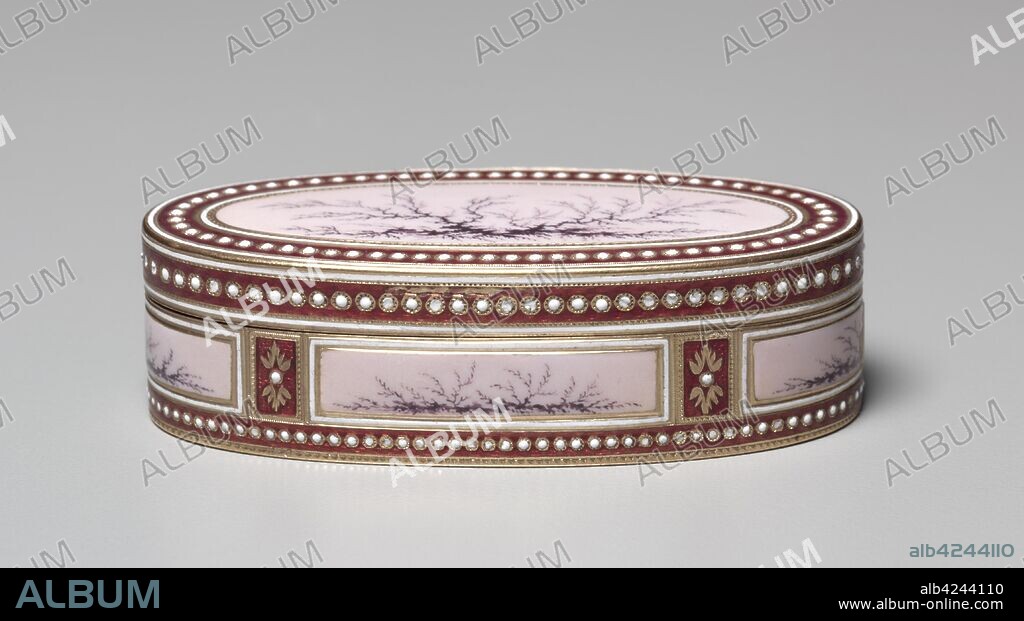 Snuff Box (Tabatière), 1777-1778. Charles Le Bastier (French). Gold and enamel; overall: 2 x 3.4 cm (13/16 x 1 5/16 in.).