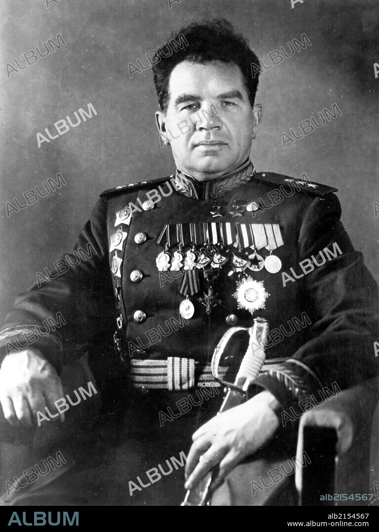 General vasily chuikov, head of russian 62nd army (at stalingrad) .