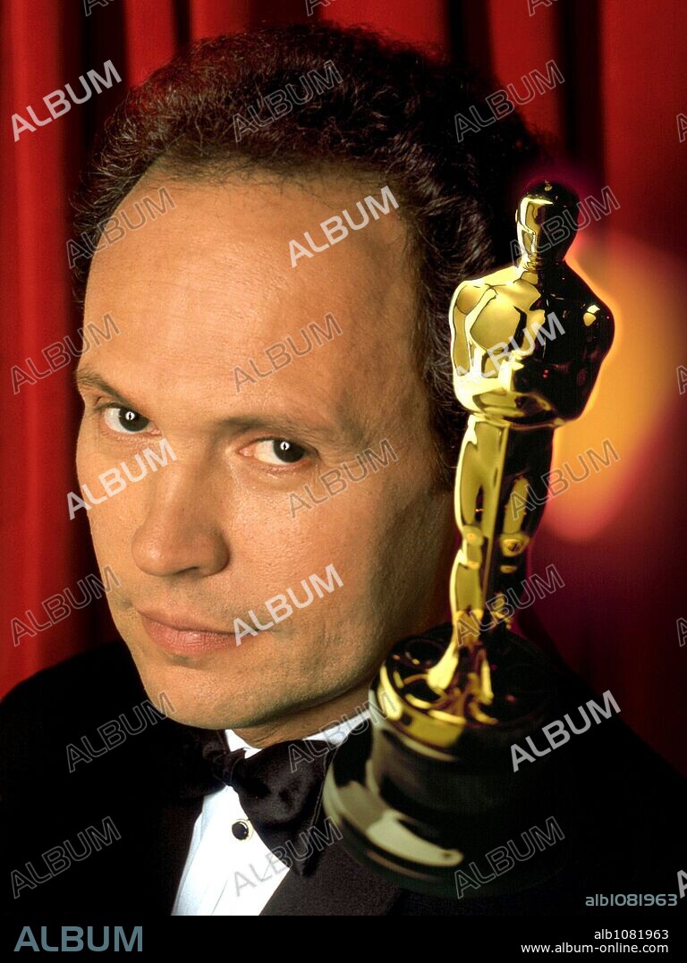 BILLY CRYSTAL. The 72th Academy Awards / 2000. 
Billy Crystal host of the 71st Oscar Night. 2000