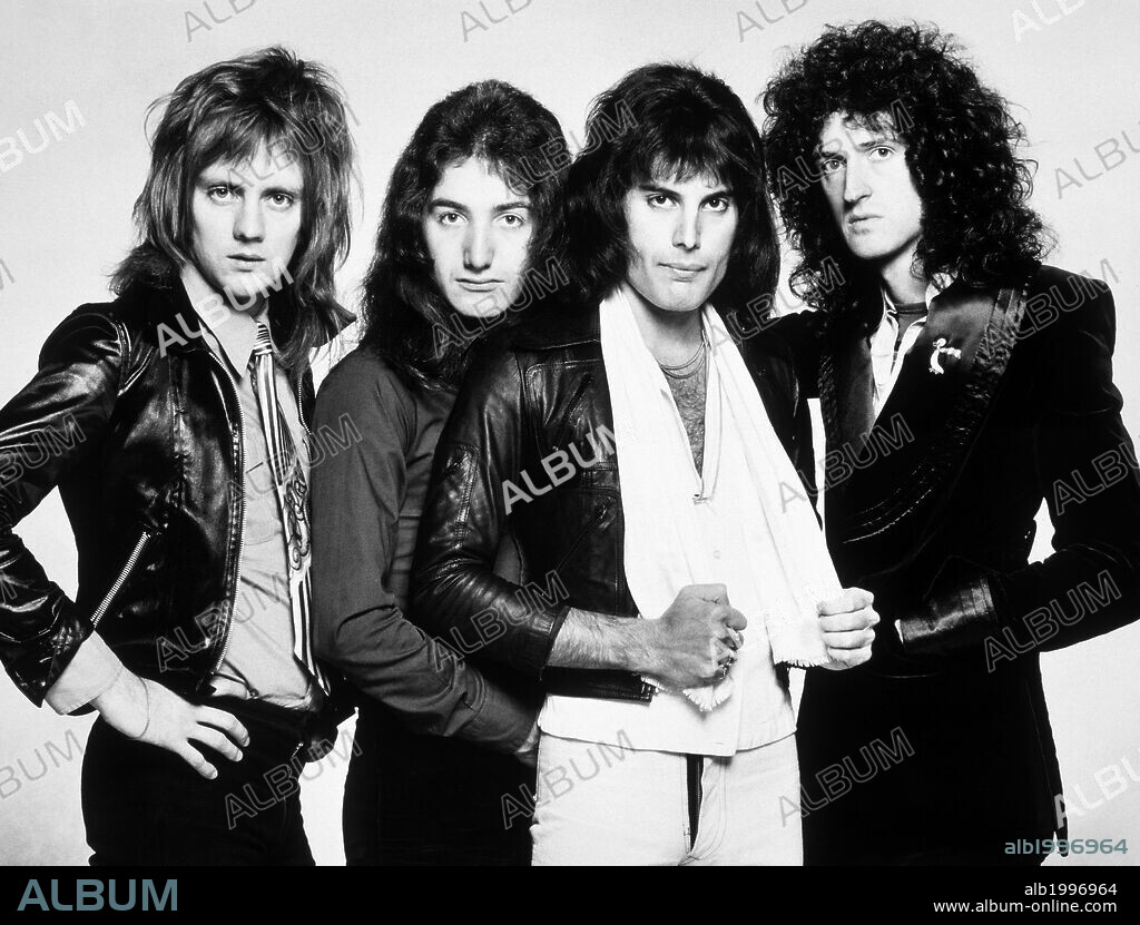 BRIAN MAY, Freddie MERCURY, JOHN DEACON, QUEEN and ROGER TAYLOR in QUEEN: DAYS OF OUR LIVES, 2011, directed by MATT O'CASEY. Copyright GLOBE PRODUCTIONS.