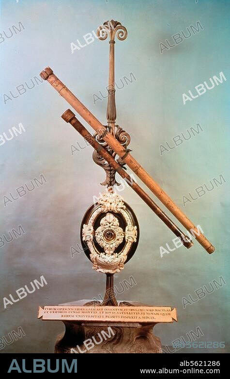 Galilée, Galileo Galilei, dit ; physicien et astronome italien ; 1564-1642. Le télescope de Galilée. Florence, Musée des sciences.