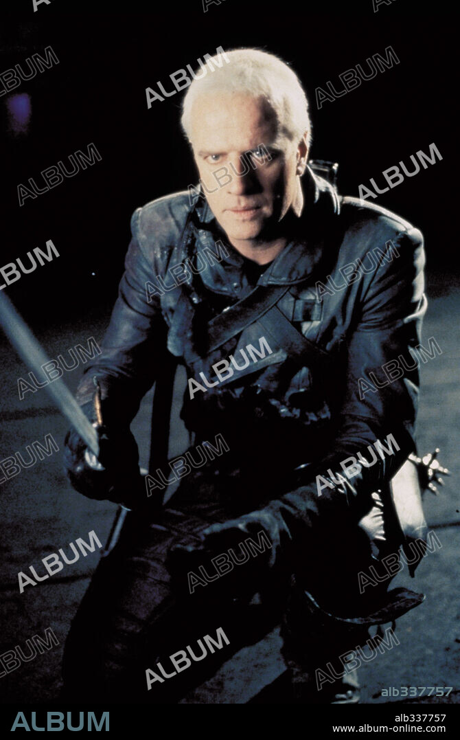 CHRISTOPHER LAMBERT in BEOWULF, 1999, directed by GRAHAM BAKER. Copyright CAPITOL FILMS.