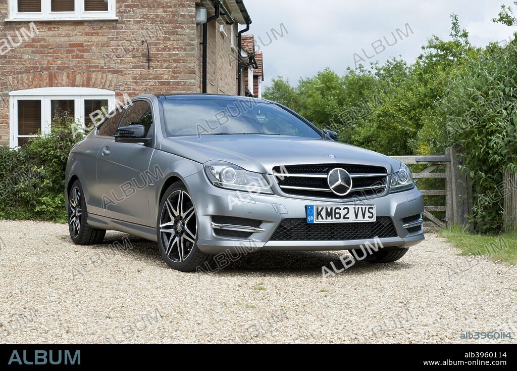 2013 Mercedes Benz C250 Cdi Coupe AMG Sport.